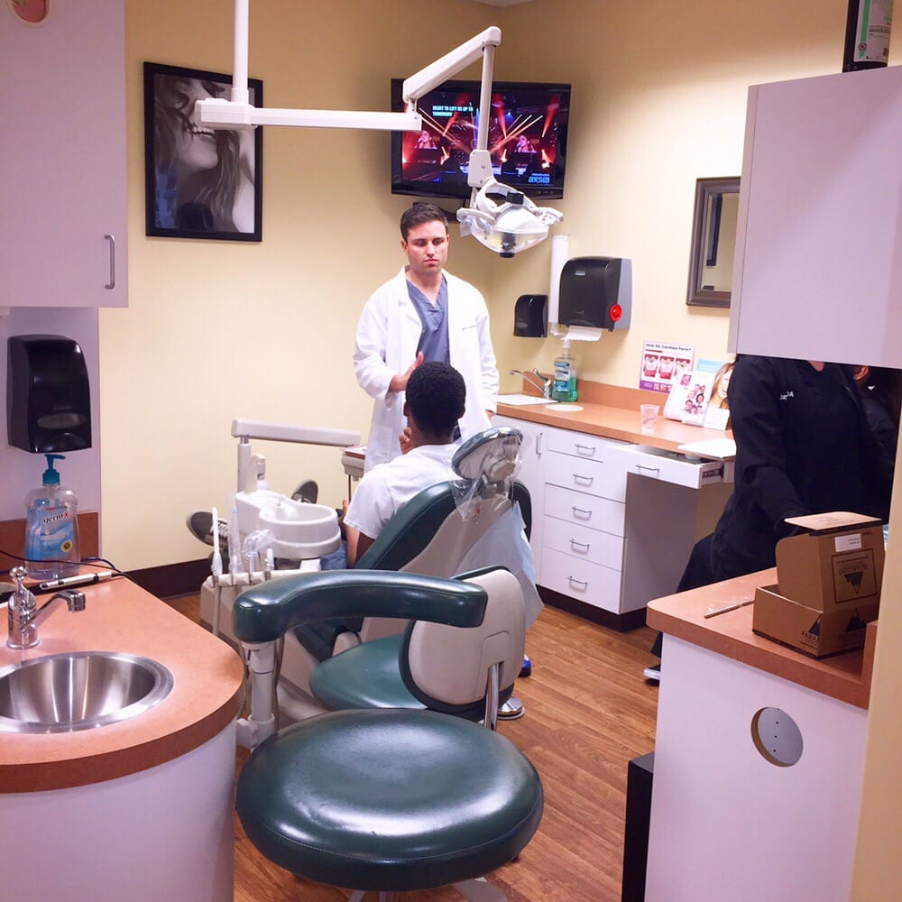 Dr. Jeremy Costa Mesa Dentist Emergency Dentist